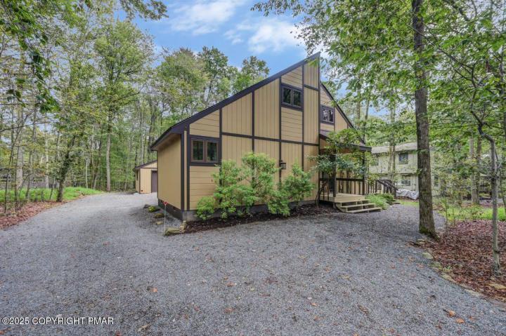 Photo of 1212 Clear Pond Road, Pocono Pines PA